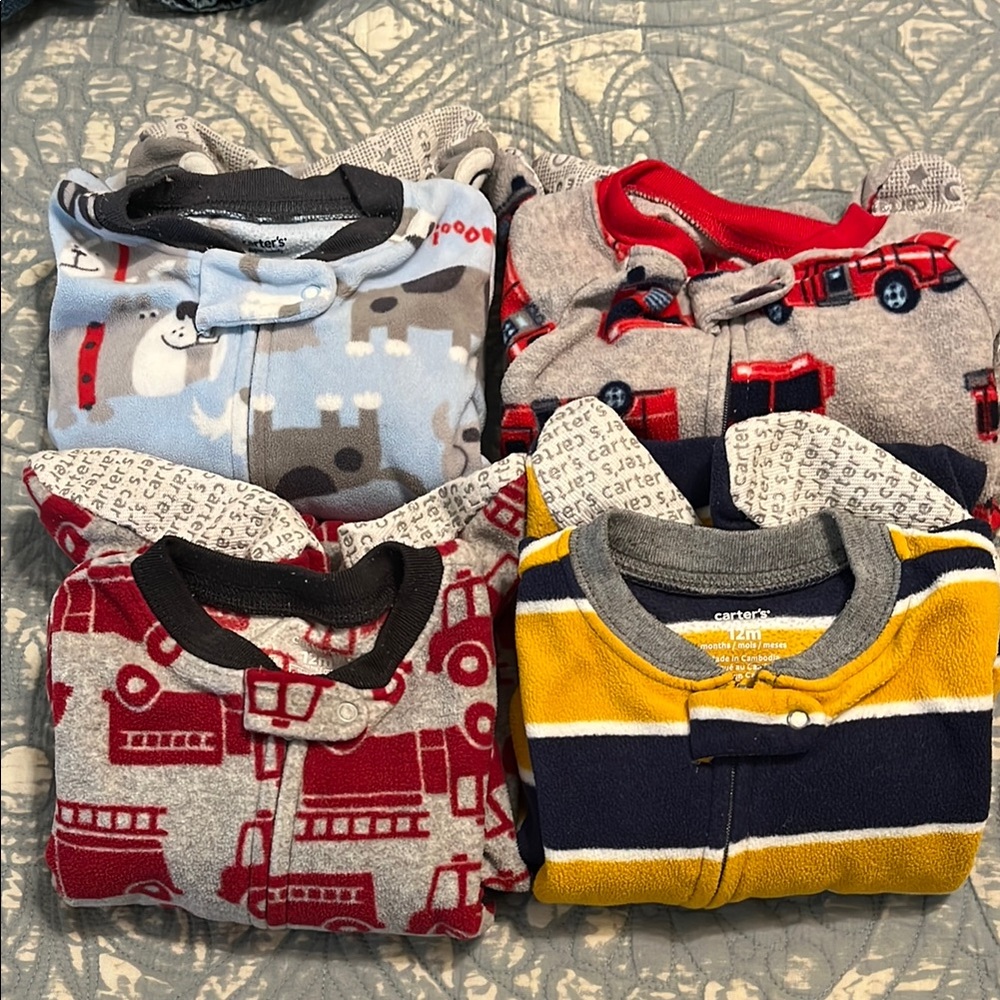 Footed fleece pjs